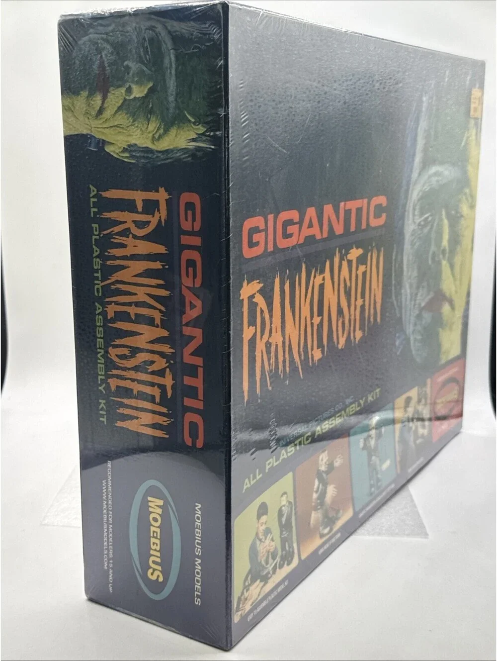 Moebius Universal Monsters Gigantic Frankenstein Plastic Model Kit 2008 New